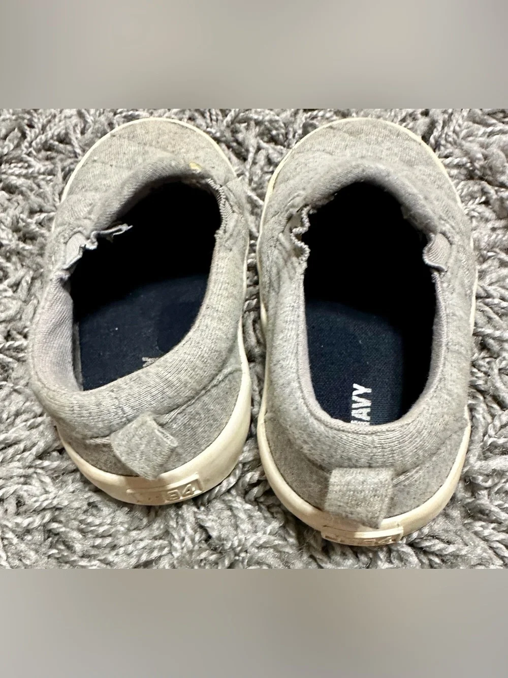Old Navy Quilted Slip-On Sneakers in Light Gray